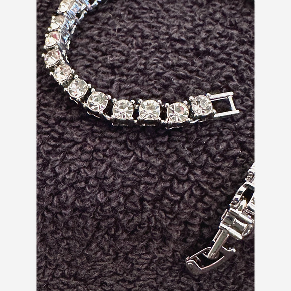 Tennis Bracelet 8" - Picture 12 of 15